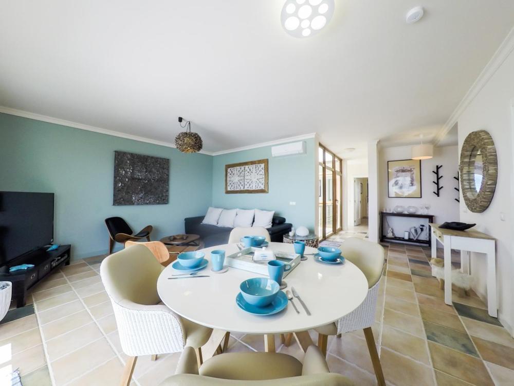 Luxurious Villa With Amazing Sea View And Pool 科斯塔卡莱塔 外观 照片