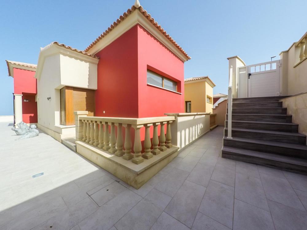 Luxurious Villa With Amazing Sea View And Pool 科斯塔卡莱塔 外观 照片